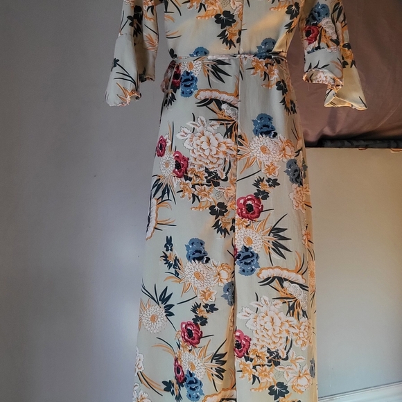 Floral Maxi Wrap Dress - Green - Picture 6 of 8